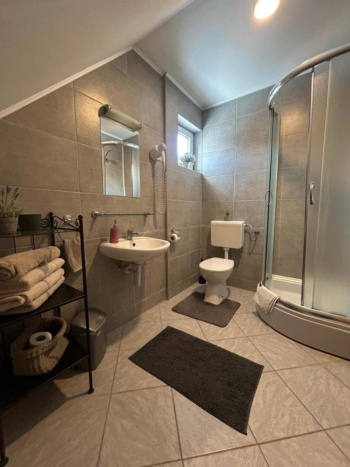 Apartment Mila Plitvička Jezera Екстериор снимка