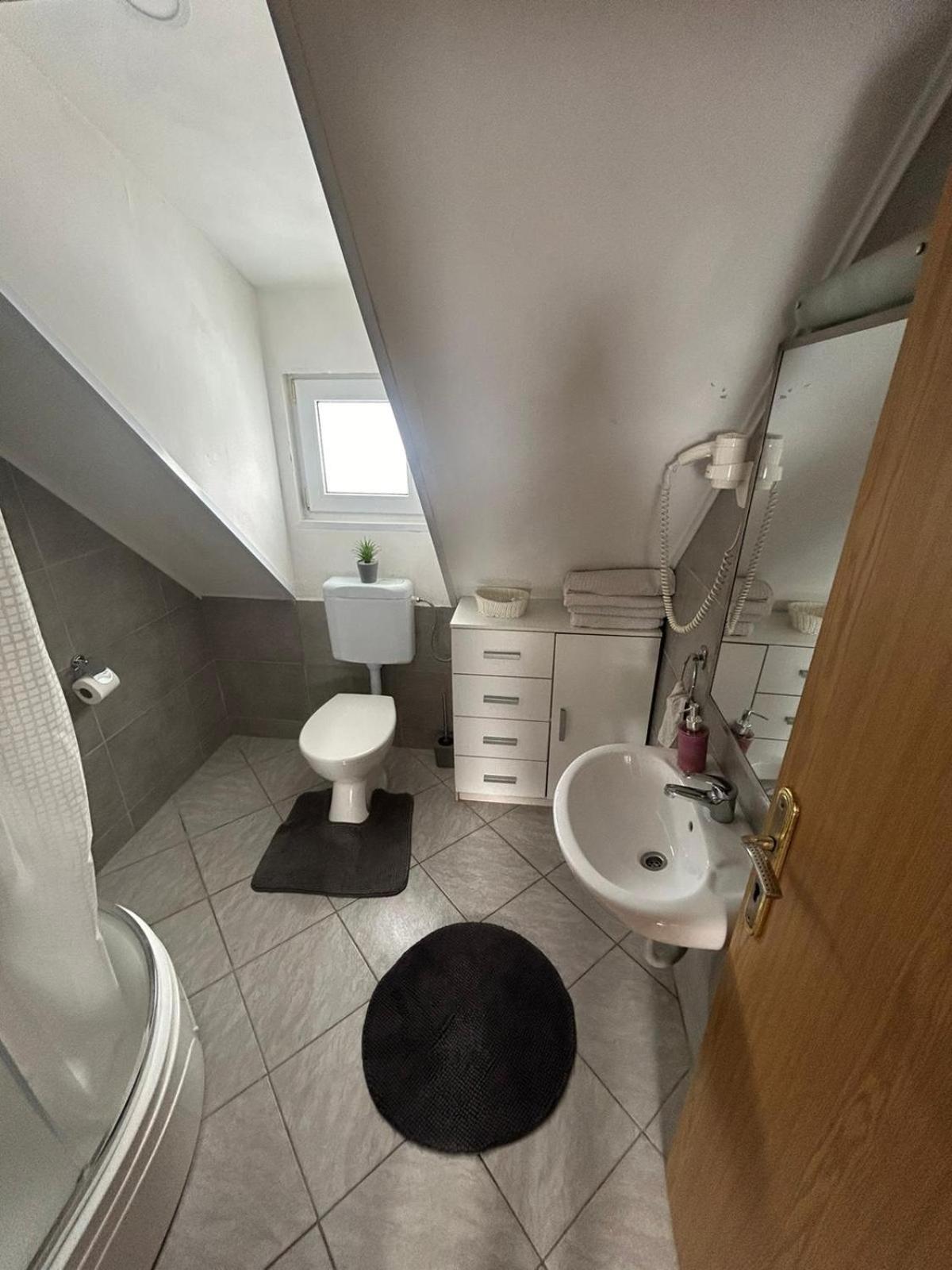Apartment Mila Plitvička Jezera Екстериор снимка